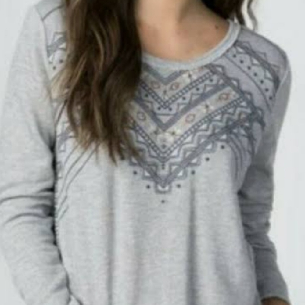 NWT MISS ME pullover top